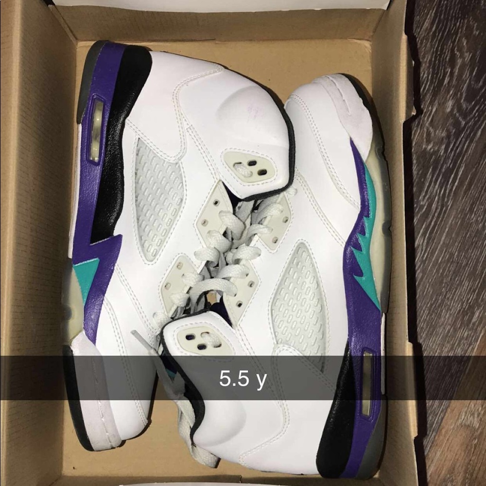 Jordan retro 5 Grapes